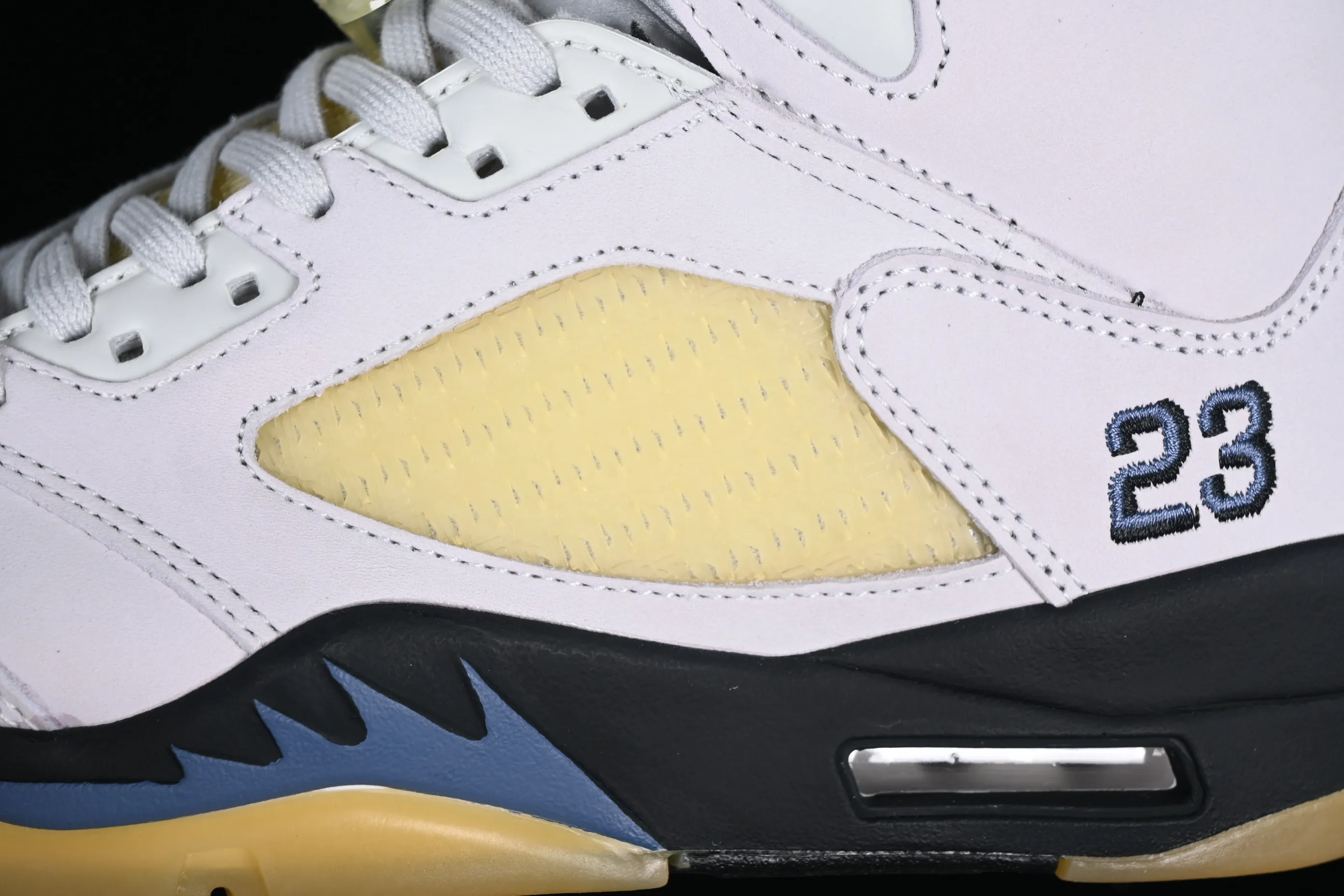 All categories Air Jordan Jordan series basketball shoes Air Jordan 5 A Ma Maniere x Air Jordan 5 Retro "Photon Dust" AJ5 Joe 5 light tooth white joint model FZ5758-004